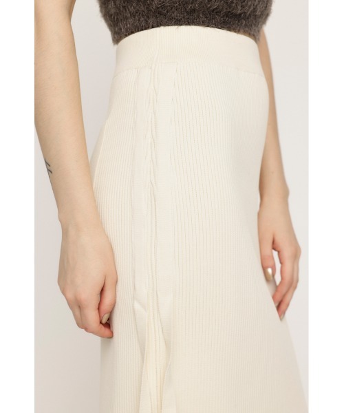 SLY（スライ）の「SIDE RIBBON KNIT SK サイド リボン ニット スカート / セットアップ可（スカート・レディース・アイボリー/ブラック/レッド系その他/ブルー系その他・FREE）」の12枚目の写真