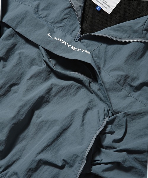 LFYT(エルエフワイティー)の「LFYT ラファイエット【Lafayette】- アーミーアノラックトラックジャケット【NIGHT ARMY ANORAK TRACK JACKET LA241001】(ナイロンジャケット・メンズ・リアルツリーカモ/ブルー/ブラック・LARGE/X-LARGE/XX-LARGE/MEDIUM)」の20枚目の写真