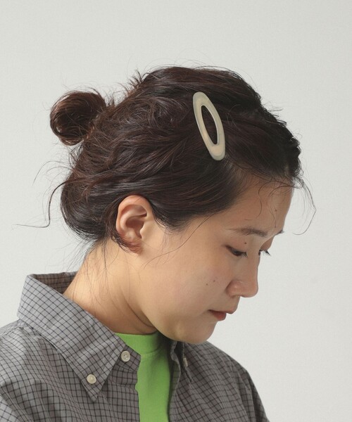 BEAMS BOY(ビームスボーイ)の「BIG ヘア スリーピン 2P(ヘアピン・レディース・グリーン/ピンク/サックスブルー・ONE SIZE)」の2枚目の写真