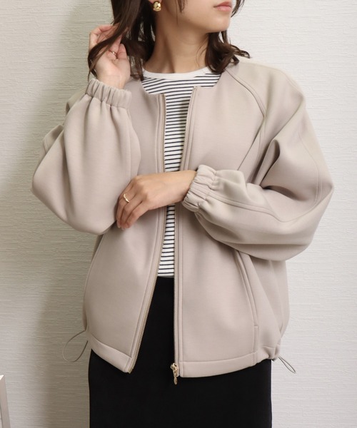 libelle more（リベル モア）の「ダンボールポンチ ノーカラーギャザーブルゾン（ブルゾン・レディース・杢グレー/ネイビー/ベージュ/ブラック/アイボリー・L/M）」の9枚目の写真