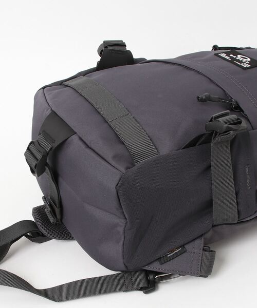 OAKLEY（オークリー）の「オークリー ESSENTIAL SHOULDER BAG 8.0 /BAG