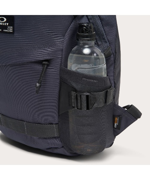 OAKLEY（オークリー）の「オークリー ESSENTIAL SHOULDER BAG 8.0 /BAG