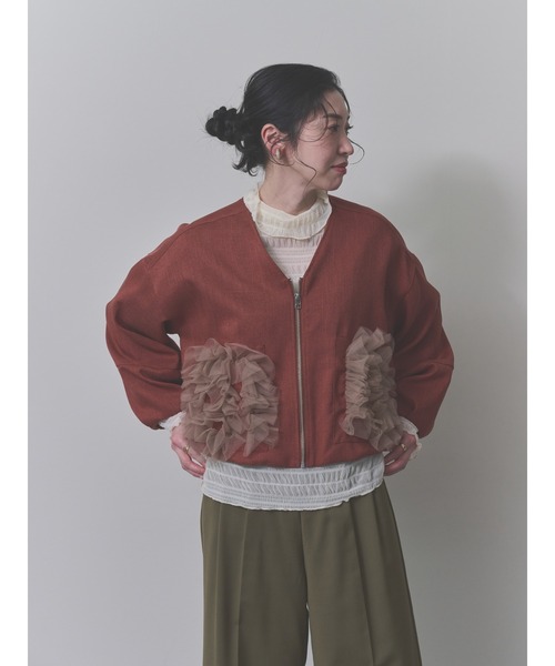 DOLLUPOOPS(ドールアップウップス)の「【定番オケージョンアイテム】ポケットチュールフリルモチーフブルゾン(ブルゾン・レディース・チャコールグレー/レンガ/ブラック・38)」の1枚目の写真