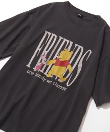 Disney（ディズニー）の「【Disneycollection/ディズニーコレクション】ヴィンテージピグメント加工アソートデザイン 半袖Tシャツ（Tシャツ/カットソー）」