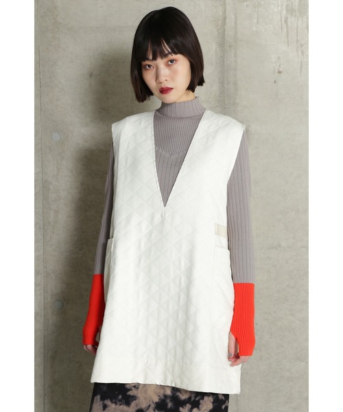CHIGNON(シニヨン)の「(CHIGNON)Aラインキルトチュニック(チュニック・レディース・ブラック/ホワイト・ONE SIZE)」の1枚目の写真