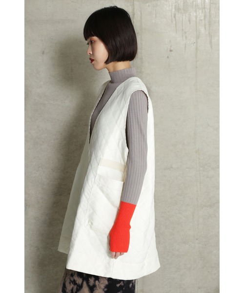 CHIGNON(シニヨン)の「(CHIGNON)Aラインキルトチュニック(チュニック・レディース・ブラック/ホワイト・ONE SIZE)」の6枚目の写真