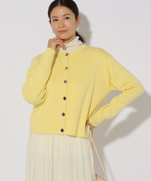 Elura（エルーラ）の「こなれクルーネックカーディガン/289177（カーディガン/ボレロ・レディース・ライトイエロー/ネイビー/ライトベージュ・FREE）」の3枚目の写真