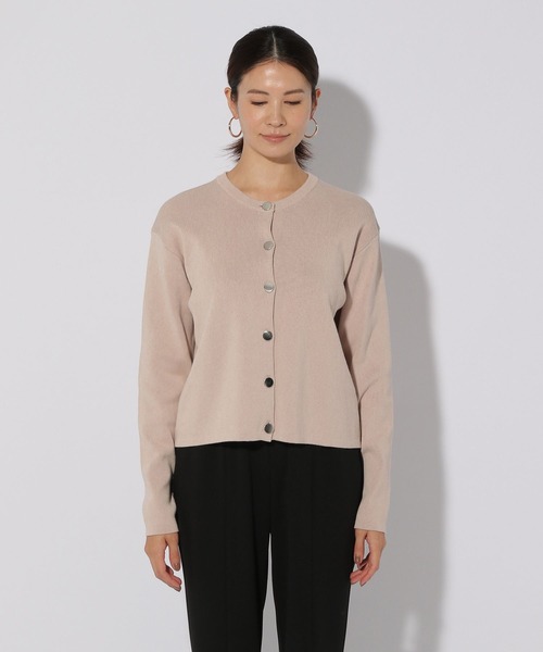 Elura（エルーラ）の「こなれクルーネックカーディガン/289177（カーディガン/ボレロ・レディース・ライトイエロー/ネイビー/ライトベージュ・FREE）」の17枚目の写真