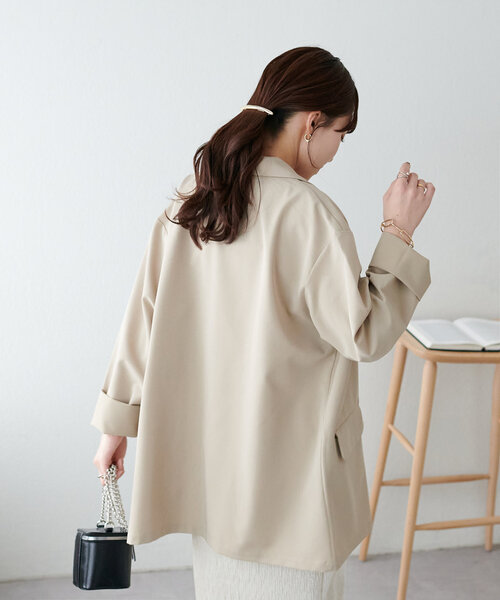 DISCOAT(ディスコート)の「【新色追加!/オンオフ使える◎】金釦テーラードジャケット《WEB限定》(テーラードジャケット・レディース・ブラック/ベージュ/グレー/カーキ/ライトベージュ/アイボリー/ブラウン・FREE)」の21枚目の写真