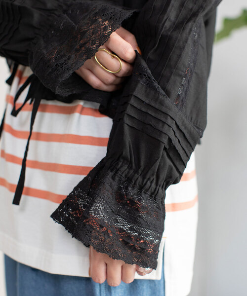 POU DOU DOU（プードゥドゥ）の「＜made in INDIA＞キャンディスリーブレースブラウス（シャツ/ブラウス・レディース・ブラック/オフホワイト・M）」の9枚目の写真