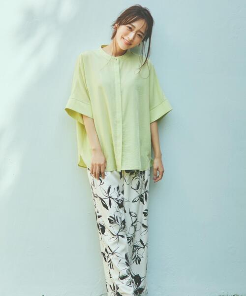 THE SHOP TK （ザ ショップ ティーケー ）の「ドルマンブラウス【7色展開/洗濯機OK/体型カバー】（シャツ/ブラウス・レディース・スミクロ/ベージュ/ピンク系1/オフホワイト/イエロー系その他/サックスブルー/ブラック系9・12/13）」の13枚目の写真