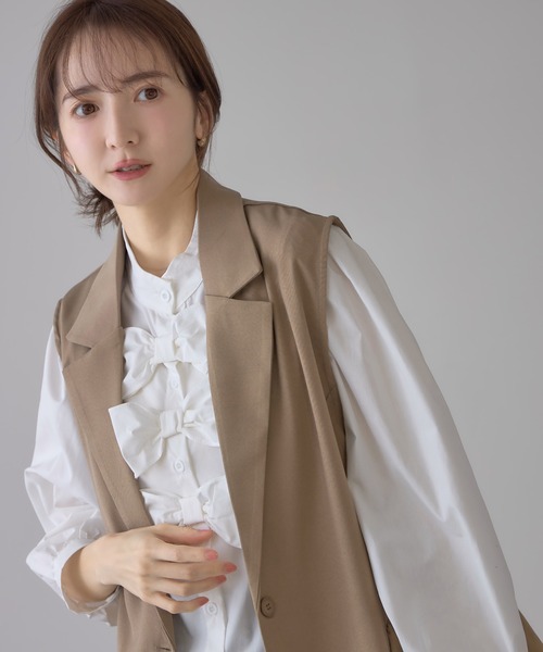 &. NOSTALGIA（アンドドットノスタルジア）の「【ZOZO限定】タフタフリル切替ジレ（ベスト・レディース・ベージュ/ブラック・M）」の18枚目の写真
