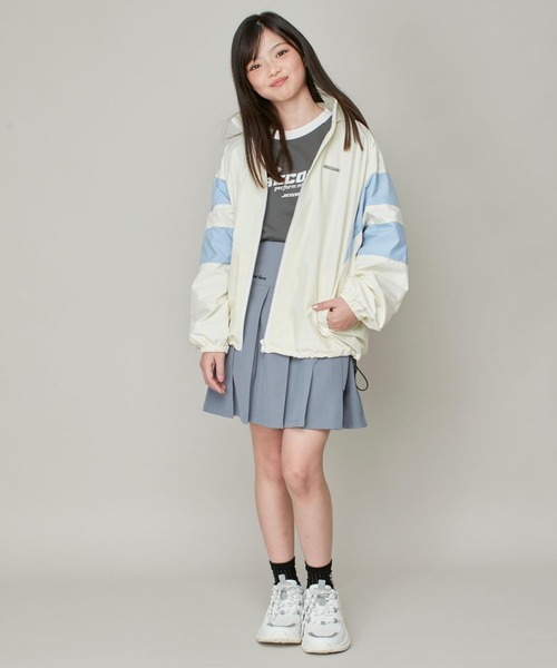 JENNI love（ジェニィラブ）の「【コットン100％】そでラインラグランロング丈ロンT（Tシャツ/カットソー・キッズ・チャコールグレー/ブラック/サックスブルー・130cm/140cm/150cm/160cm）」の11枚目の写真