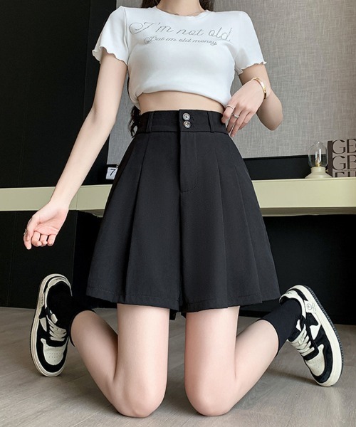 SallyLunn(サリーラン)の「【デイリーに活躍するハーフパンツ】ハイウエストキュロットハーフパンツ(スラックス・レディース・ブラック/ベージュ・MEDIUM/LARGE)」の5枚目の写真
