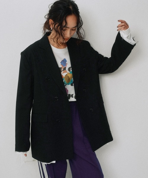 YOOU(ユー)の「カットアウトジャケット/デザインカット仕様 × オーバーシルエット(テーラードジャケット・レディース・ベージュ/ブラック/グレー・FREE)」の7枚目の写真