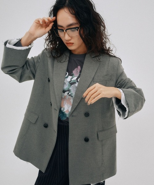 YOOU(ユー)の「カットアウトジャケット/デザインカット仕様 × オーバーシルエット(テーラードジャケット・レディース・ベージュ/ブラック/グレー・FREE)」の15枚目の写真