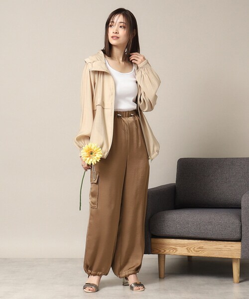 ITS'DEMO（イッツデモ）の「【ウエストゴム／手洗い可】サテンパンツ（その他パンツ・レディース・ナチュラル/キャメル・00）」の9枚目の写真