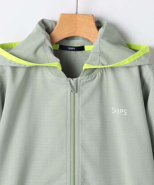 SHIPS（シップス）の「SHIPS KIDS:140～160cm /〈UVカット〉ジップ パーカー（パーカー・キッズ・ベージュ/ライトグリーン・140/150/160）」の4枚目の写真
