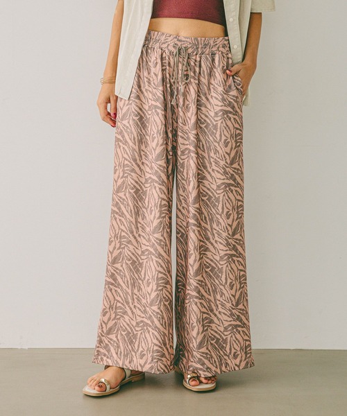 BAYFLOW（ベイフロー）の「[夏も快適な肌ざわり]アソート柄リラックスパンツ（その他パンツ・レディース・ブラック/グリーン/ピンク/ネイビー/ブルー/エンジ/ベージュ・SMALL/MEDIUM）」の6枚目の写真