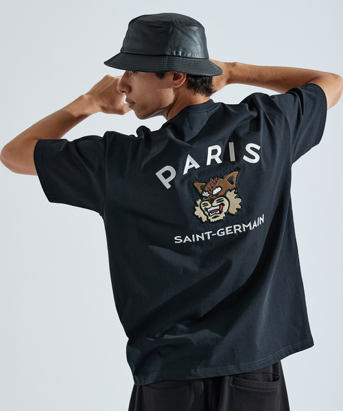 PARIS SAINT-GERMAIN（パリサンジェルマン）の「【Paris Saint-Germain】カレッジロゴ刺しゅう Tシャツ（Tシャツ/カットソー・メンズ・ブラック/ホワイト/ライトグレー・LARGE/MEDIUM/SMALL/X-LARGE）」の15枚目の写真