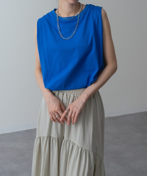 refinedworks(リファインドワークス)の「【TROISSIX by refinedworks】すっきり みえる ノースリーブ トップス タンクトップ 袖なし(Tシャツ/カットソー・レディース・ブラック/チャコールグレー/ホワイト/オレンジ/オフホワイト/ブラウン/ブルー・FREE)」の7枚目の写真