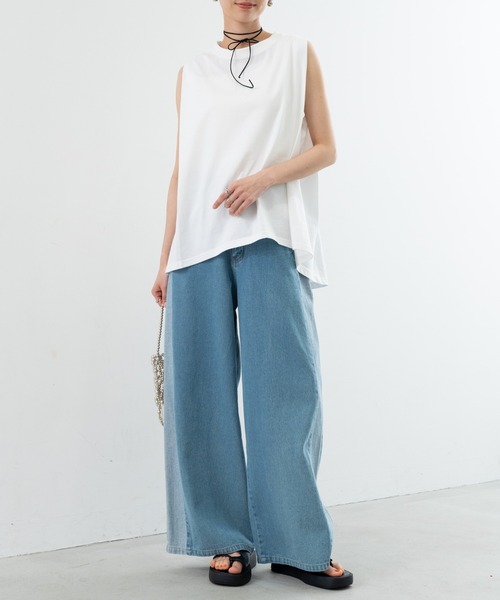 refinedworks(リファインドワークス)の「【TROISSIX by refinedworks】すっきり みえる ノースリーブ トップス(Tシャツ/カットソー・レディース・ブラック/チャコールグレー/ホワイト・FREE)」の13枚目の写真