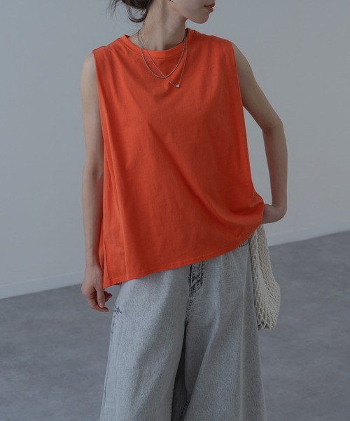refinedworks(リファインドワークス)の「【TROISSIX by refinedworks】すっきり みえる ノースリーブ トップス(Tシャツ/カットソー・レディース・ブラック/チャコールグレー/ホワイト/オレンジ/オフホワイト・FREE)」の14枚目の写真