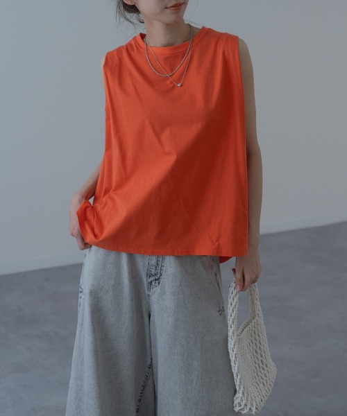 refinedworks(リファインドワークス)の「【TROISSIX by refinedworks】すっきり みえる ノースリーブ トップス(Tシャツ/カットソー・レディース・ブラック/チャコールグレー/ホワイト/オレンジ/オフホワイト・FREE)」の15枚目の写真