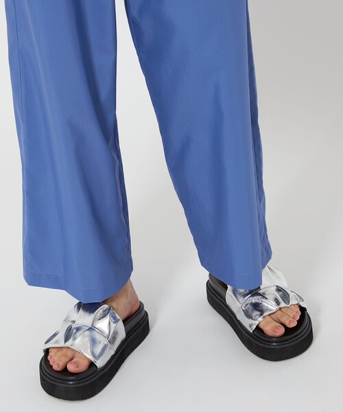 CITEN（シテン）の「＜CITEN＞シャーリングフットベッドサンダル（サンダル・レディース・ブラック/シルバー・S/M/L）」の2枚目の写真