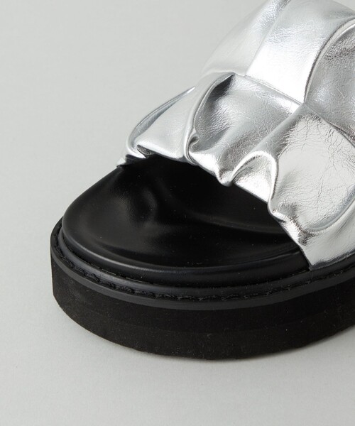 CITEN（シテン）の「＜CITEN＞シャーリングフットベッドサンダル（サンダル・レディース・ブラック/シルバー・S/M/L）」の3枚目の写真