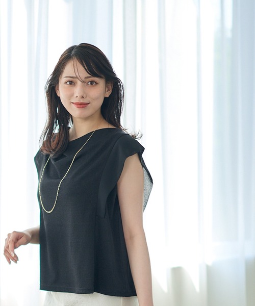 12Twelve Agenda（トゥエルブ　アジェンダ）の「ドレープネック袖シフォンラメカットソープルオーバー（Tシャツ/カットソー・レディース・シルバー/ブラック・M）」の9枚目の写真