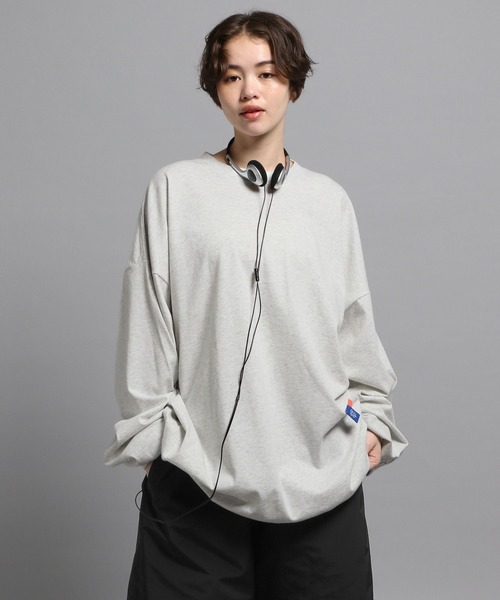 GEORGE'S（ジョージズ）の「ポイントエンブロイドロンT（Tシャツ/カットソー・メンズ・ブラック系/ホワイト系/グレー系・MEDIUM/LARGE）」の2枚目の写真