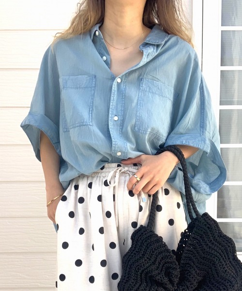 Q(キュー)の「アッシュドウォッシュコットンボイルシャツ(シャツ/ブラウス・レディース・イエロー/ベビーピンク/ライトブルー・MEDIUM)」の2枚目の写真