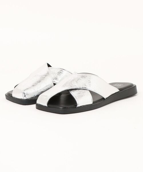 shoes365(シューズスリーシックスファイヴ)の「クロスデザインサンダル (SS)(サンダル・レディース・シルバー/オフホワイト/ブラック・24.5/25.0cm/22.5cm/23.0cm/23.5cm/24.0cm)」の13枚目の写真