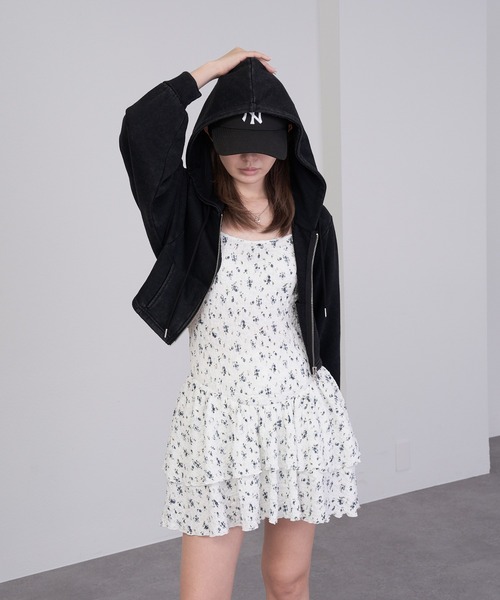 RAY CASSIN(レイカズン)の「カットキャミミニワンピース(ワンピース・レディース・ブラック系その他2/ホワイト系その他/ホワイト系その他2/グレー系その他・FREE)」の5枚目の写真