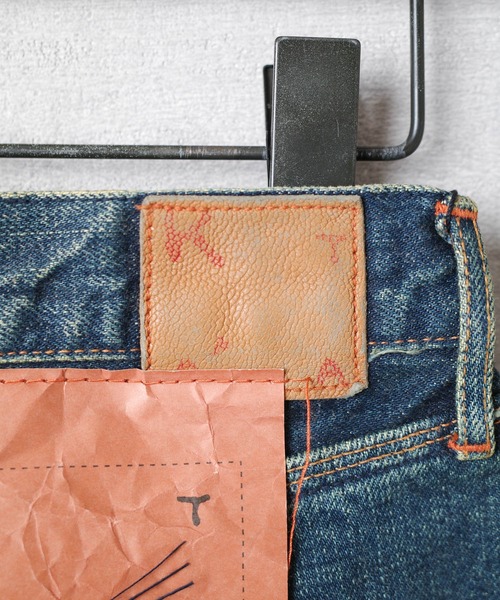 KATO`(カトー)の「【KATO'/カトー】FLAP POCKET STRAIGHT DENIM バックフラップ ストレート デニム P02AVW(デニムパンツ・メンズ・ブルー系その他・26inch/27inch)」の13枚目の写真
