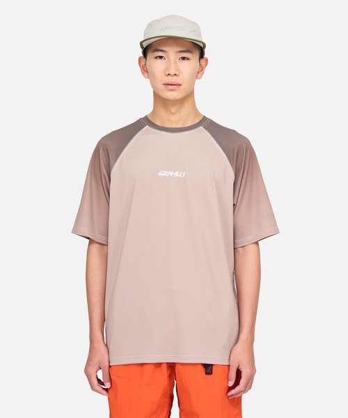 Gramicci(グラミチ)の「UPF-SHIELD SHORT SLEEVE TOP|UPFシールド半袖トップ(Tシャツ/カットソー・メンズ・ブラウン/グリーン/ブラック/ダークブラウン・XL/XS/S/M/L)」の2枚目の写真