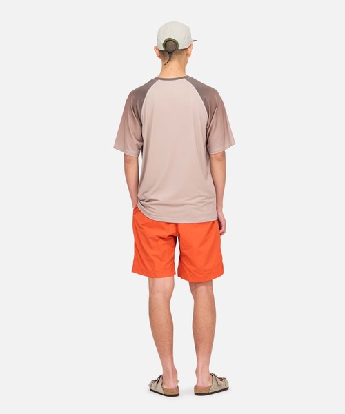 Gramicci(グラミチ)の「UPF-SHIELD SHORT SLEEVE TOP|UPFシールド半袖トップ(Tシャツ/カットソー・メンズ・ブラウン/グリーン/ブラック/ダークブラウン・XL/XS/S/M/L)」の7枚目の写真