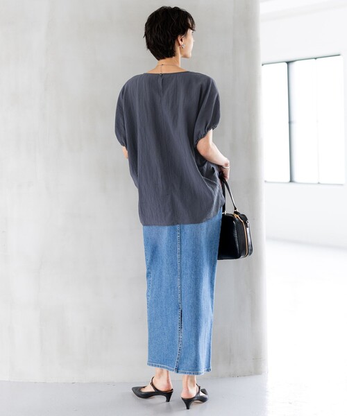 23区 L(ニジュウサンクオオキイサイズ)の「【SLOW/一部店舗限定】ナチュラルピケワッシャー ブラウス(シャツ/ブラウス・レディース・アイボリー系/ダルブルー系/モスグリーン系・46/44)」の9枚目の写真