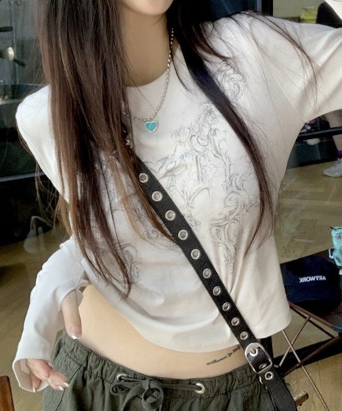 B.I.D.（ビーアイディー）の「《Y2Kデザインプリント長袖カットソー Y2K（MA/EK110）（Tシャツ/カットソー・レディース・ライトグレー・FREE/SMALL/MEDIUM）」の18枚目の写真