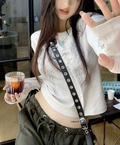 B.I.D.（ビーアイディー）の「《Y2Kデザインプリント長袖カットソー Y2K（MA/EK110）（Tシャツ/カットソー・レディース・ライトグレー・FREE/SMALL/MEDIUM）」の20枚目の写真