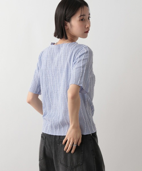 LOWRYS FARM（ローリーズファーム）の「ジャガードフリンジ５Ｓ　 495079（Tシャツ/カットソー・レディース・ブラック/ホワイト/ブルー・FREE）」の5枚目の写真