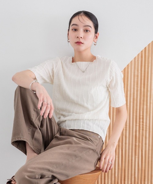 LOWRYS FARM（ローリーズファーム）の「ジャガードフリンジ５Ｓ　 495079（Tシャツ/カットソー・レディース・ブラック/ホワイト/ブルー・FREE）」の21枚目の写真