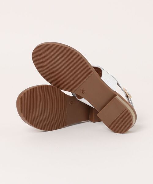inter-chaussures（インターショシュール）の「【Oh my Sandals】ラウンドトウオーナメントトングサンダル(E52202)（サンダル・レディース・ブラック/ブラウン/ホワイト/シルバー・39/38/36/35/37）」の8枚目の写真