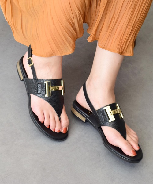 inter-chaussures（インターショシュール）の「【Oh my Sandals】ラウンドトウオーナメントトングサンダル(E52202)（サンダル・レディース・ブラック/ブラウン/ホワイト/シルバー・39/38/36/35/37）」の3枚目の写真