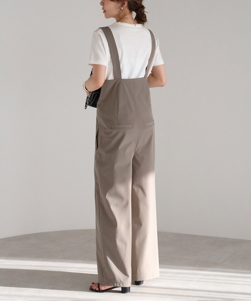 Bonjour Sagan（ボンジュールサガン）の「【撥水・接触冷感・UVカット】ハイウエストサロペット（サロペット/オーバーオール・レディース・ブラック/ブラウン系その他/チャコールグレー・FREE）」の14枚目の写真