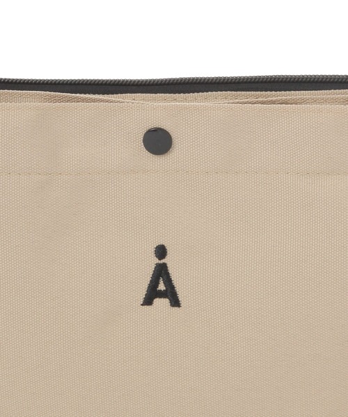 ALAND（エーランド）の「ALAND／Aロゴ２WAYサコッシュ（ショルダーバッグ・レディース・ブラック/ベージュ・FREE）」の16枚目の写真