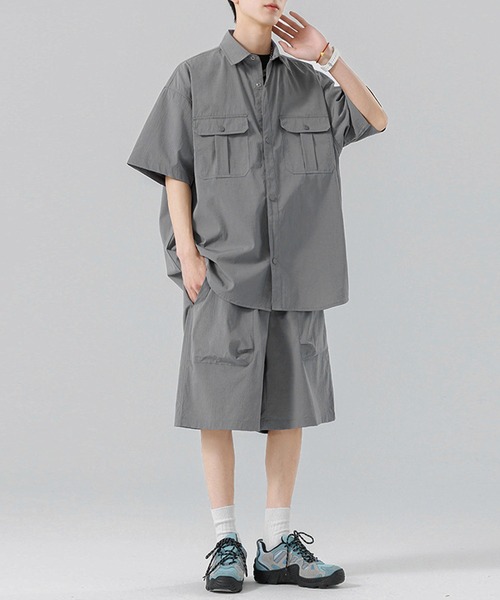TOBEE（トゥビー）の「【TOBEE】ビッグシルエット 半袖シャツ＆ショートパンツ 2点セットアップ 軽量（セットアップ・メンズ・ブラック/カーキ/ライトグレー/ブラウン・MEDIUM/LARGE/X-LARGE）」の15枚目の写真