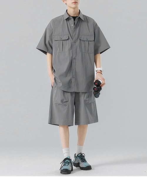 TOBEE（トゥビー）の「【TOBEE】ビッグシルエット 半袖シャツ＆ショートパンツ 2点セットアップ 軽量（セットアップ・メンズ・ブラック/カーキ/ライトグレー/ブラウン・MEDIUM/LARGE/X-LARGE）」の14枚目の写真