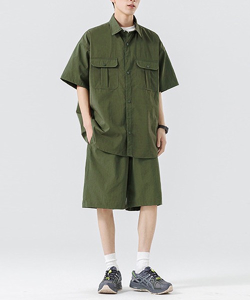 TOBEE（トゥビー）の「【TOBEE】ビッグシルエット 半袖シャツ＆ショートパンツ 2点セットアップ 軽量（セットアップ・メンズ・ブラック/カーキ/ライトグレー/ブラウン・MEDIUM/LARGE/X-LARGE）」の7枚目の写真